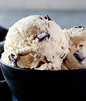 Chocolate Chip Cookie Dough Ice Cream | Häagen-Dazs®