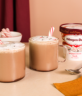 Häagen-Dazs® Peppermint Bark Ice Cream Float | IceCream.com Recipes