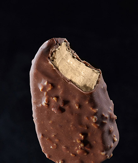 Haagen-Dazs coffee & almond crunch ice cream bar