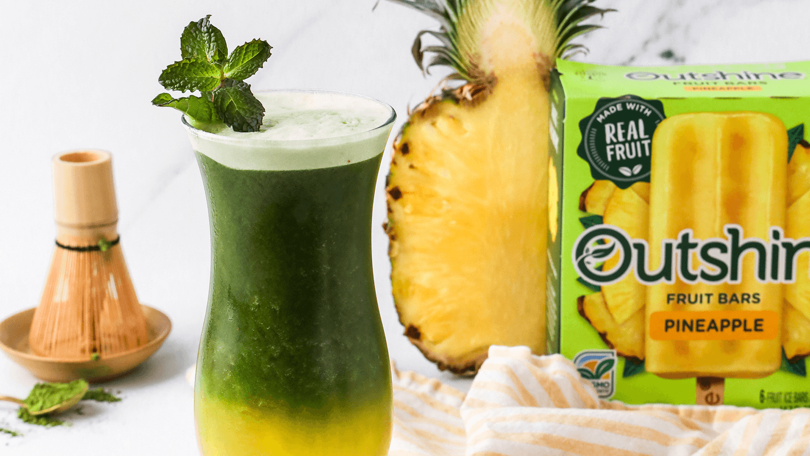 Mint Pineapple Matcha Drink With Packaging 3